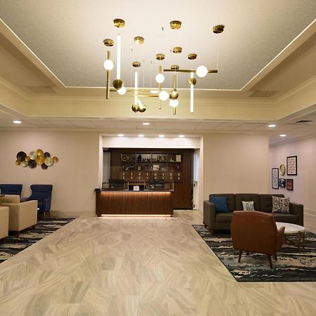 Four Points By Sheraton York Ngoại thất bức ảnh
