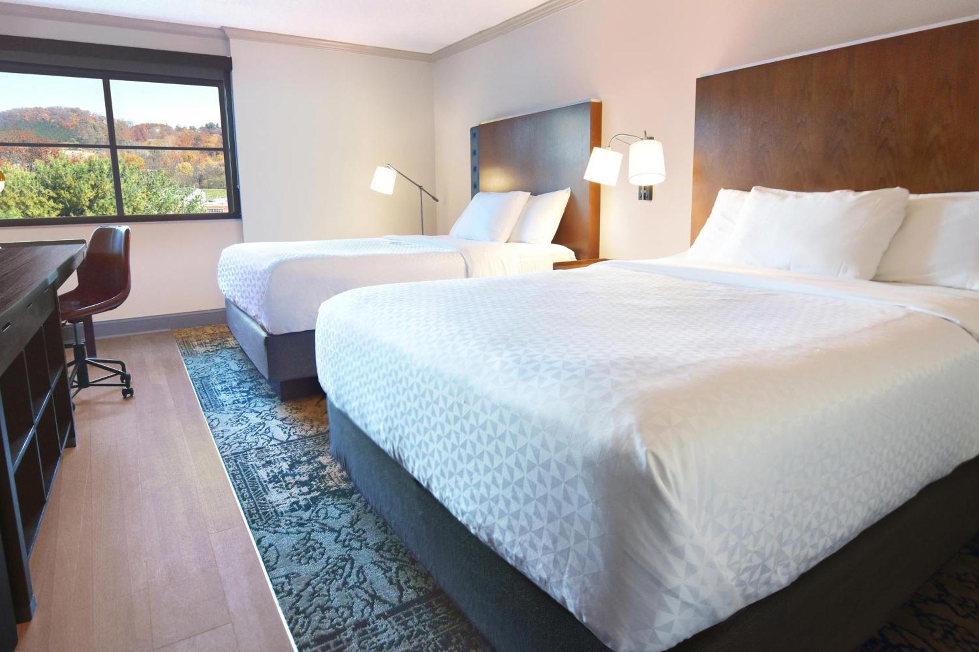 Four Points By Sheraton York Ngoại thất bức ảnh